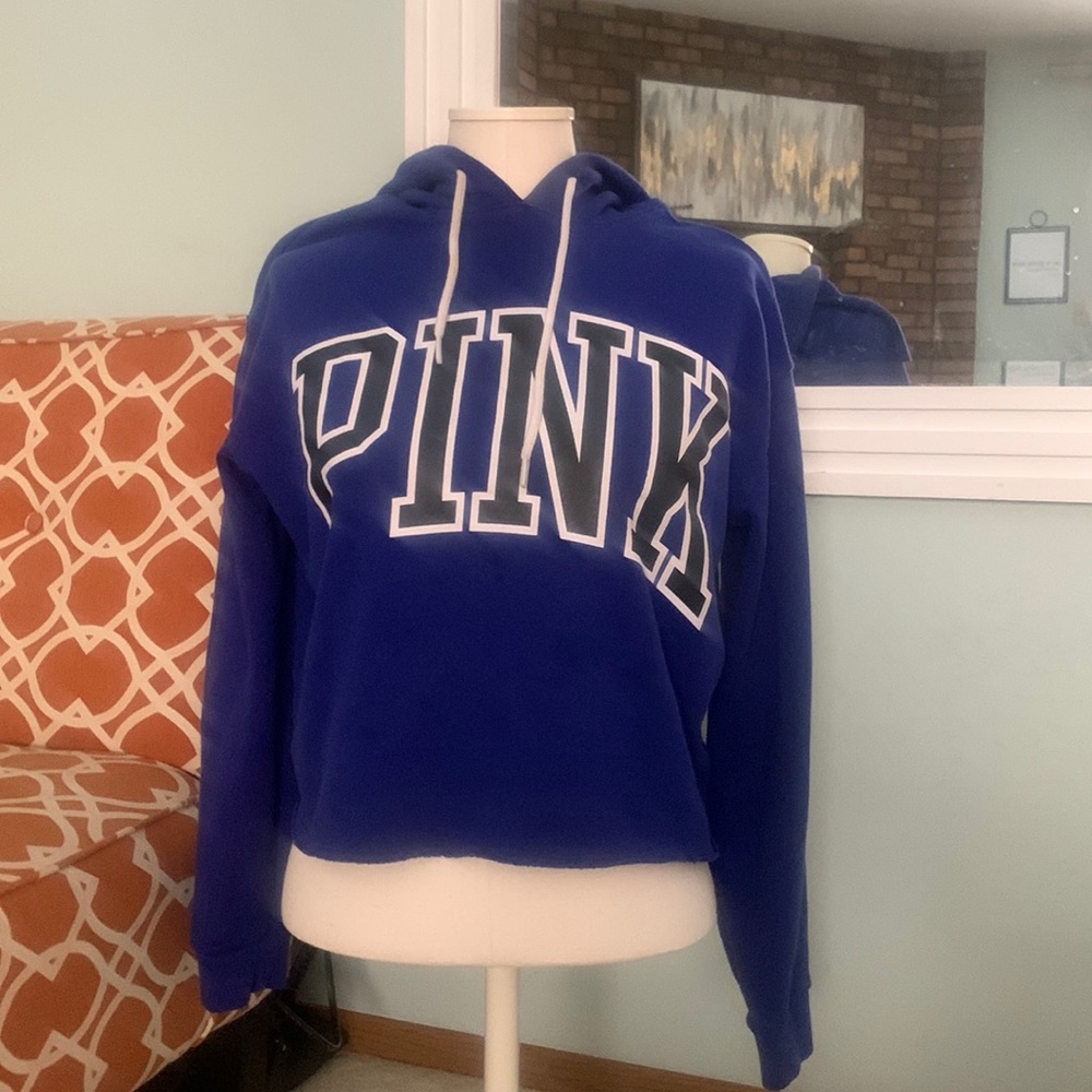Victoria’s Secret PINK blue cropped hoodie Small